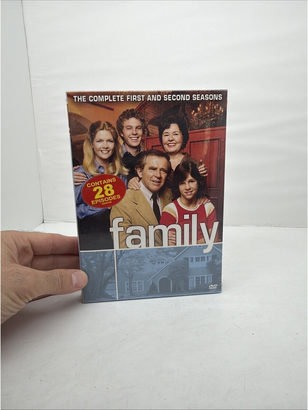 The Family - The Complete First  Second Seasons (DVD, 2006, 6-Disc Set) Oop Sh2